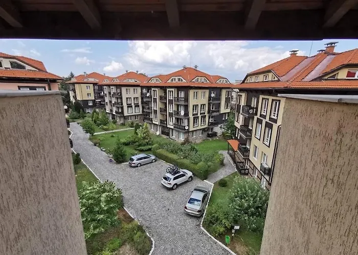 דירה Danik Garden בנסקו